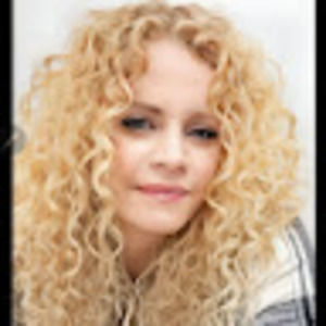 Meet your Posher, Emmalisa